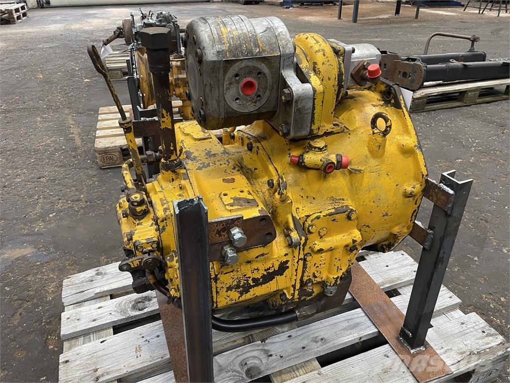  Twin Disc Transmission Transmisija