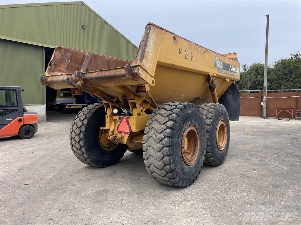 Volvo A25C dumpervogn 6x6 Damperi za gradilište
