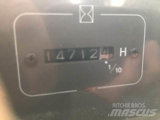 Volvo EC240LC til ophug Bageri guseničari
