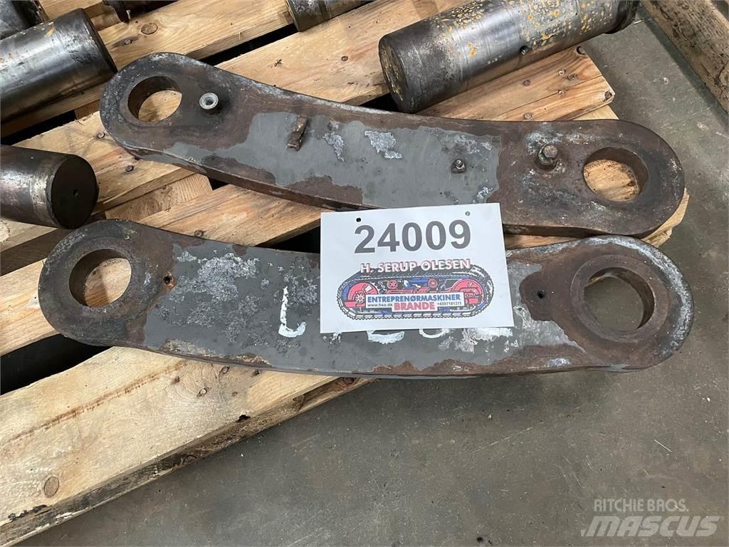 Volvo L120E Link Arm Ostale komponente za građevinarstvo