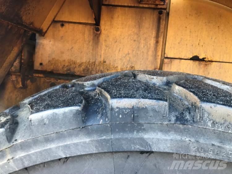 Volvo L180E til ophug Utovarivači na točkove