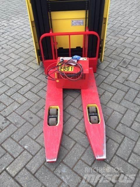 Hyster S1.5S Ručni električni viljuškar