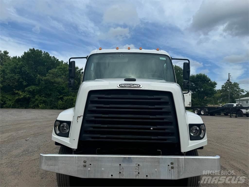 Freightliner 108SD Komunalna vozila za opštu namenu