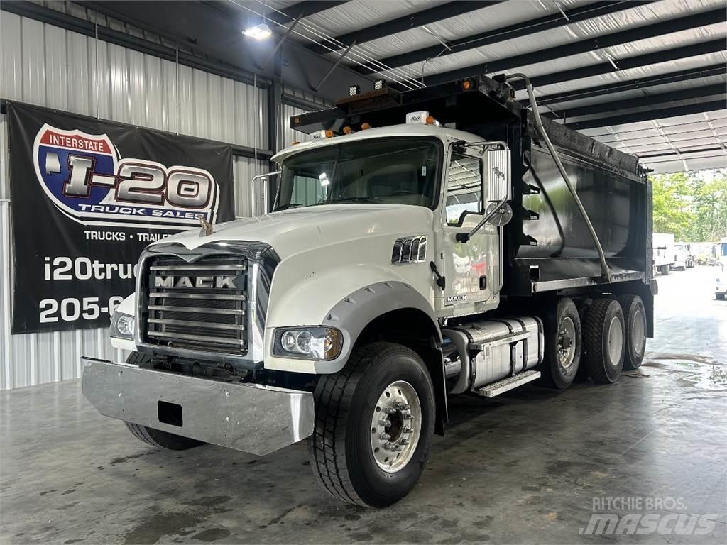 Mack GU713 Kiperi kamioni