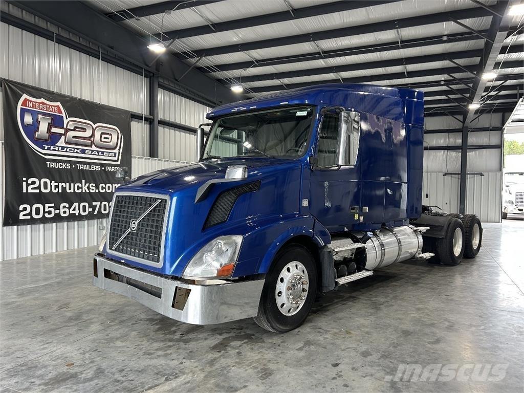 Volvo VNL630 Tegljači