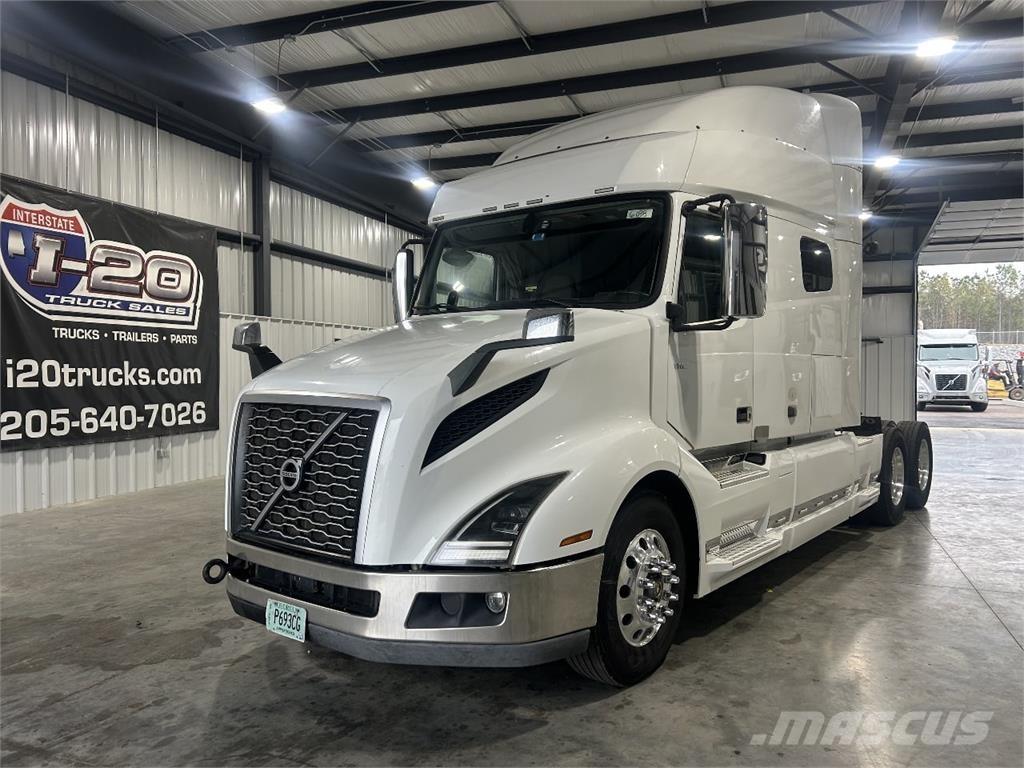 Volvo VNL64T740 Tegljači