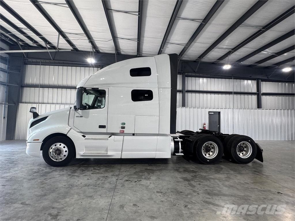 Volvo VNL760 Tegljači