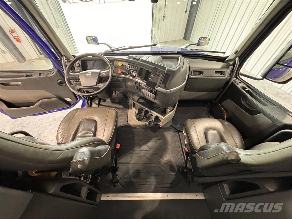 Volvo VNL860 Tegljači