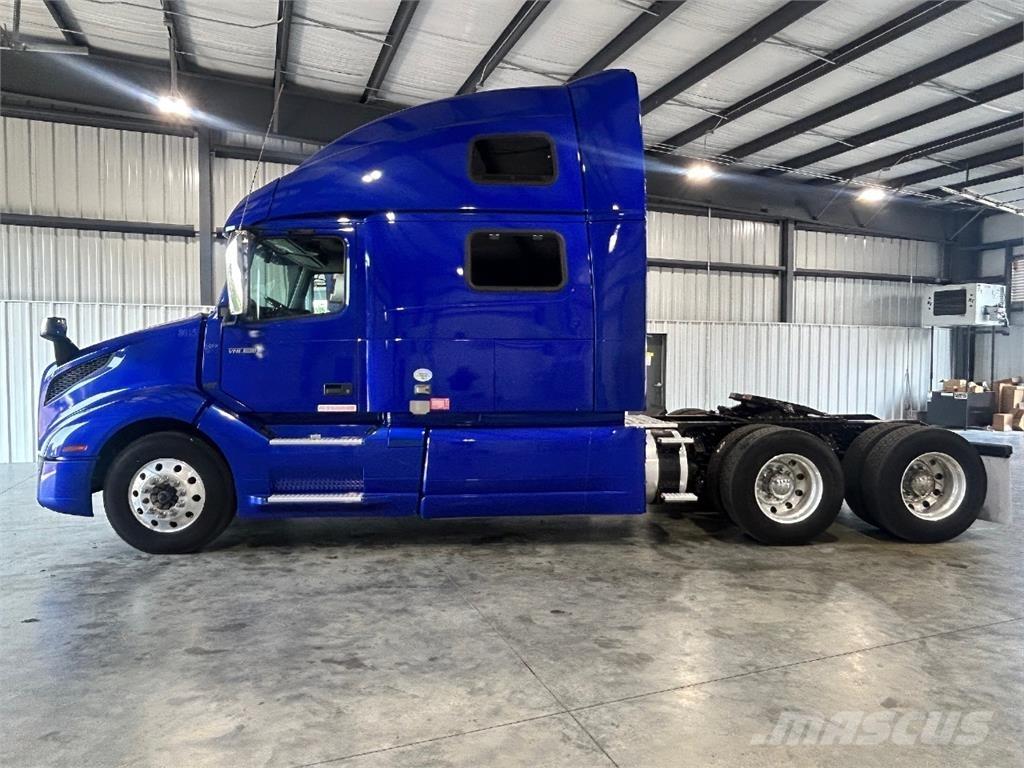 Volvo VNL860 Tegljači