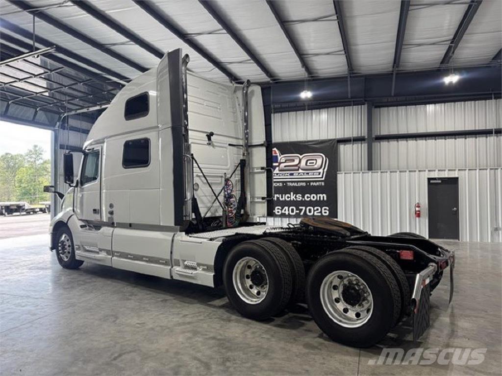Volvo VNL860 Tegljači