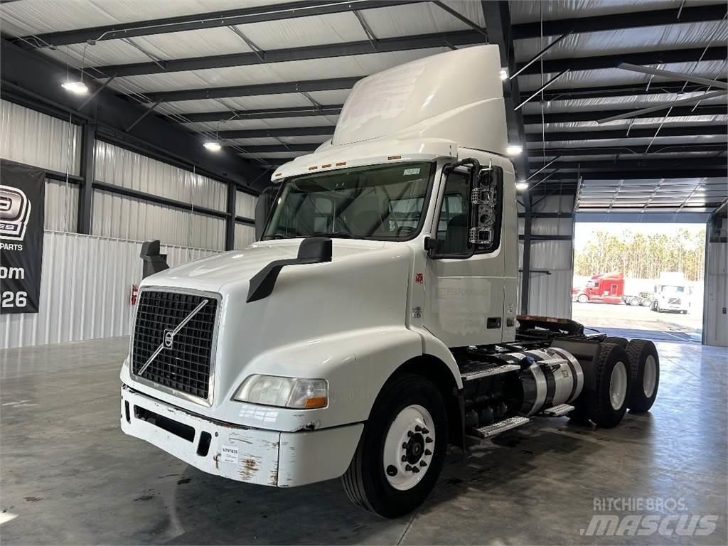 Volvo VNM Tegljači