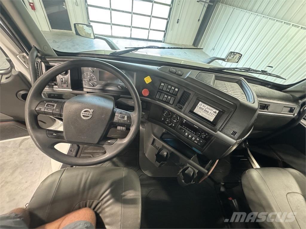 Volvo VNR64T300 Tegljači