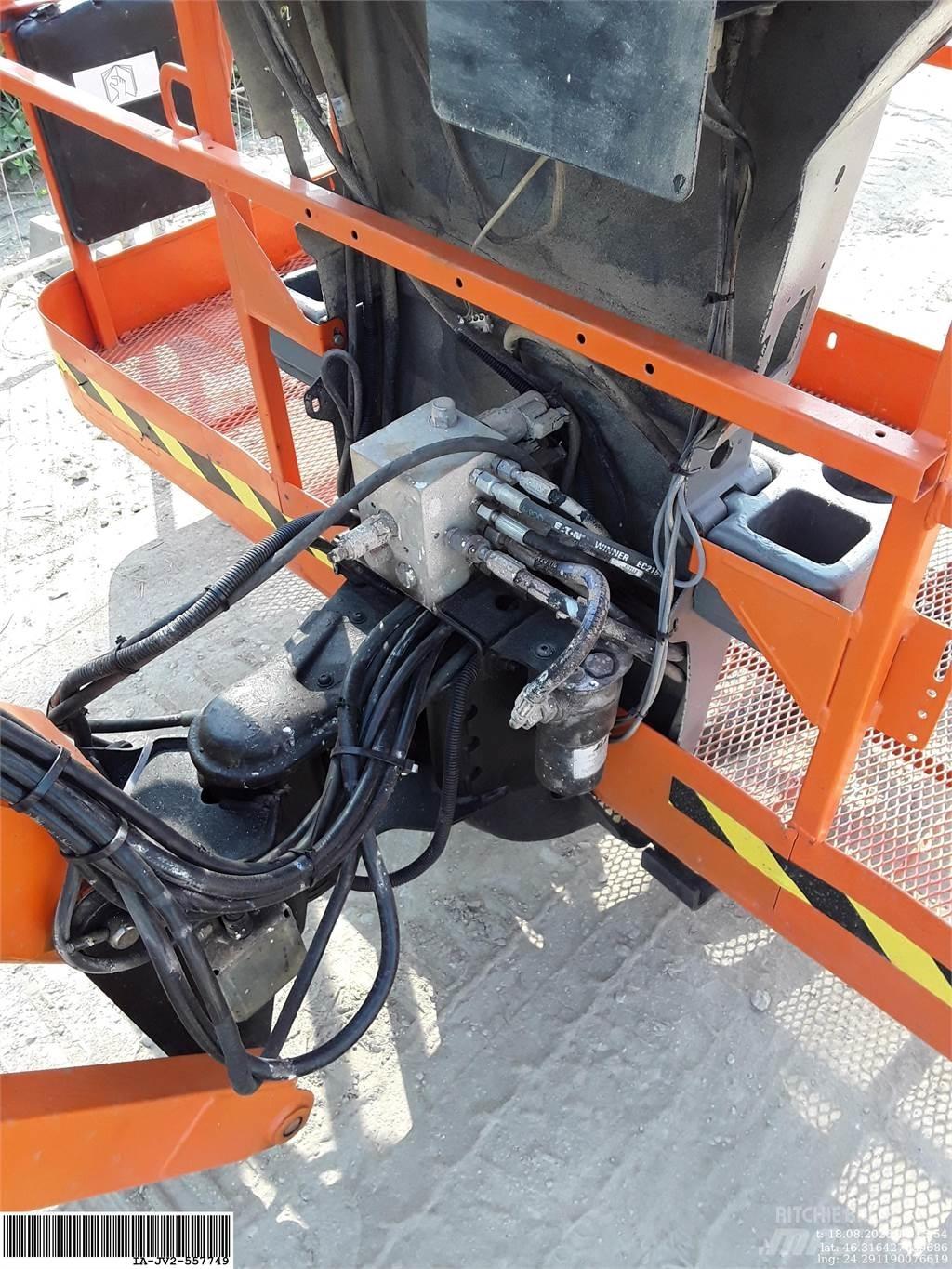 JLG 860SJ Zglobne podizne platforme