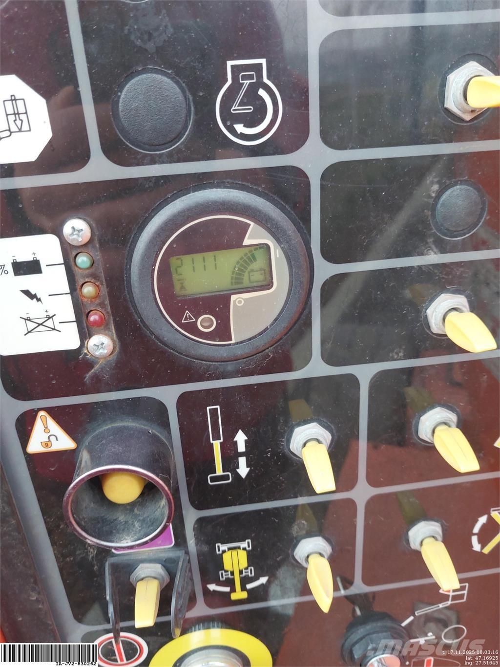 JLG E450AJ Zglobne podizne platforme