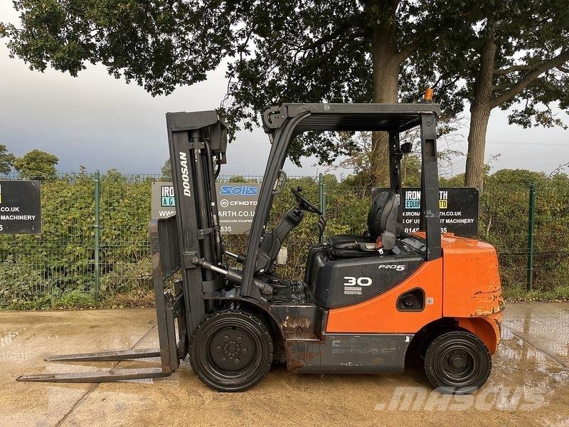 Doosan D30S-5 Viljuškari - ostalo