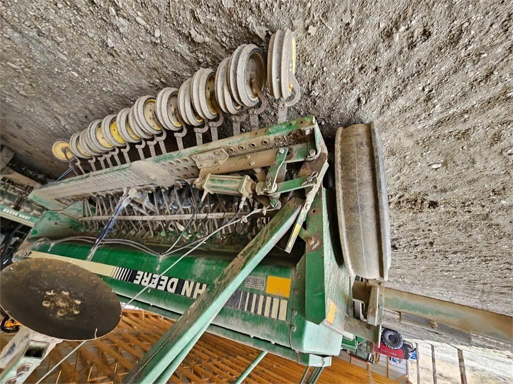 John Deere 450 Ostale komponente za građevinarstvo
