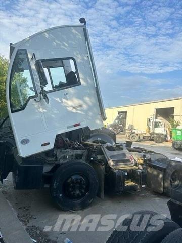 Autocar  Terminalni tegljači