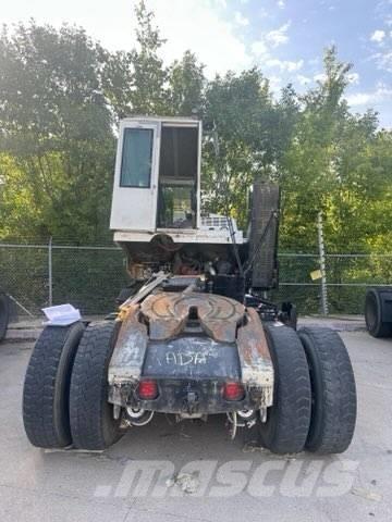 Autocar  Terminalni tegljači