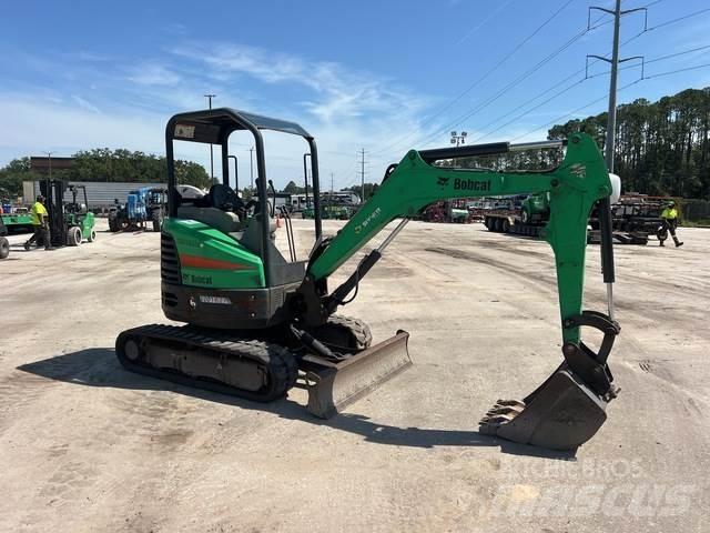 Bobcat E26 Bageri guseničari