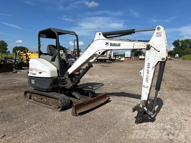 Bobcat E32 Bageri guseničari