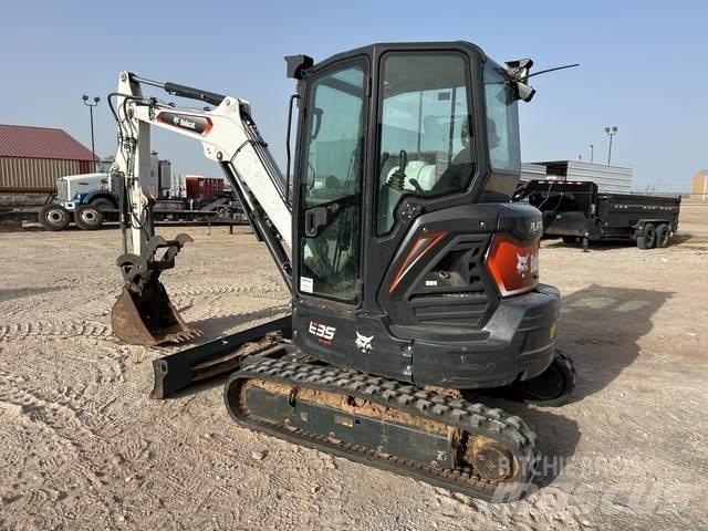 Bobcat E35 Bageri guseničari
