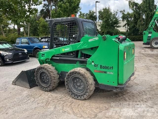 Bobcat S550 Skid steer mini utovarivači