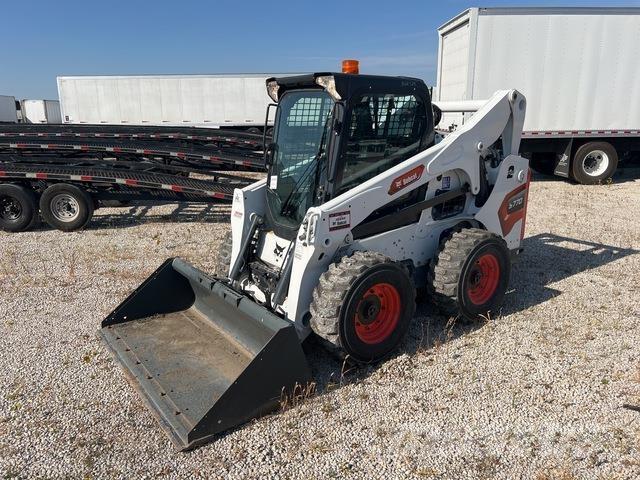 Bobcat S770 Skid steer mini utovarivači
