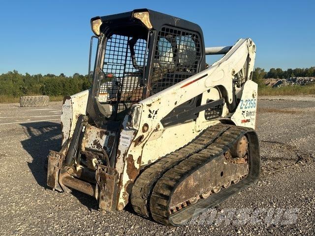 Bobcat T750 Skid steer mini utovarivači