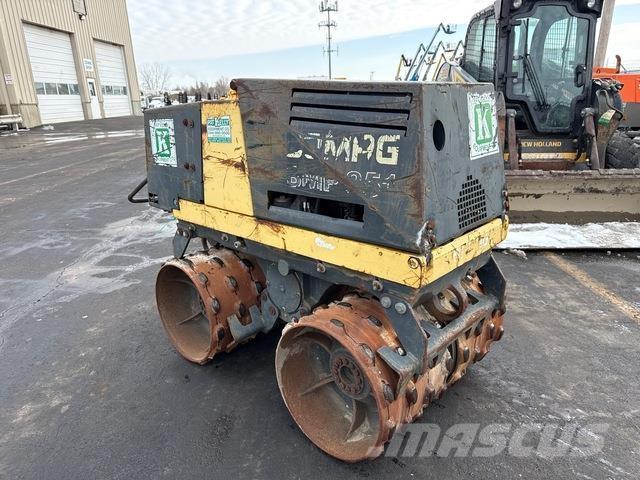 Bomag BMP851 Nabijači zemlje