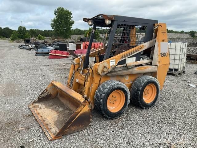 CASE 1840 Skid steer mini utovarivači