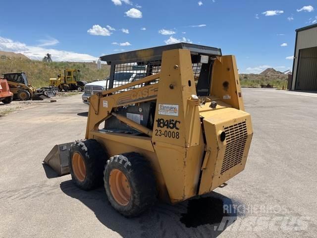 CASE 1845C Skid steer mini utovarivači