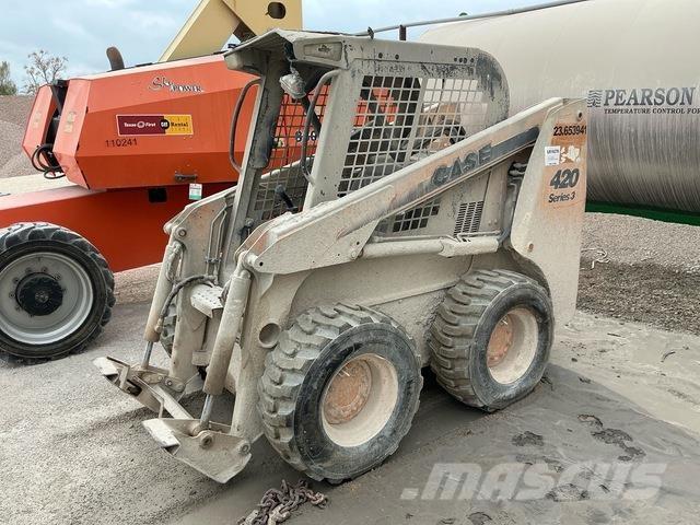 CASE 420 Skid steer mini utovarivači
