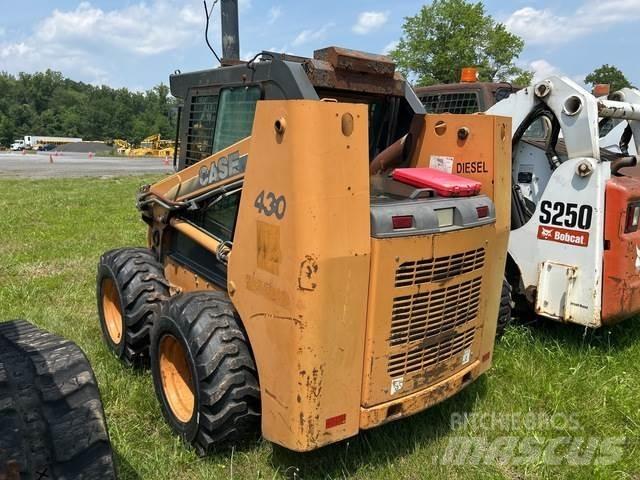 CASE 430 Skid steer mini utovarivači