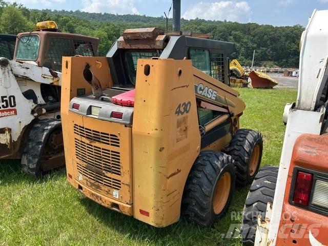 CASE 430 Skid steer mini utovarivači