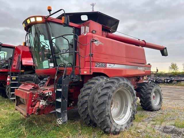 Case IH 2588 Kombajni