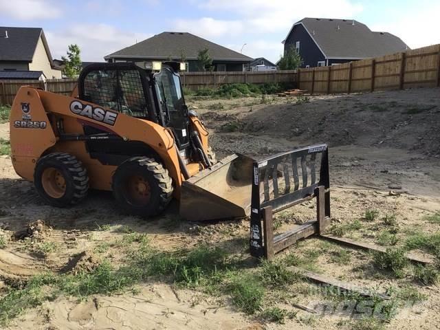 CASE SR250 Skid steer mini utovarivači