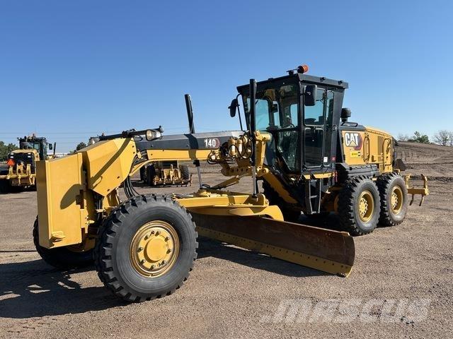 CAT 140 Grejderi