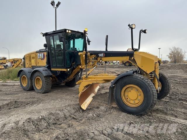 CAT 140 AWD Grejderi