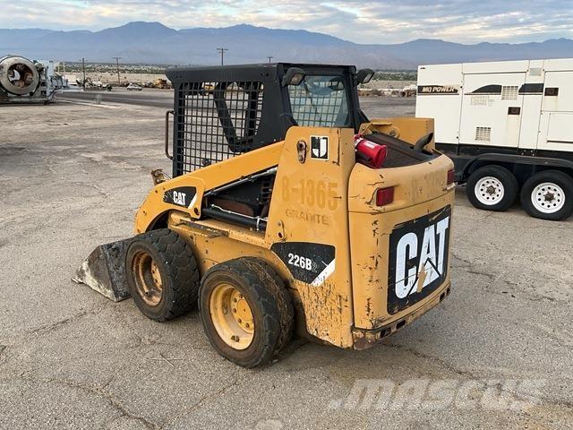 CAT 226B Skid steer mini utovarivači