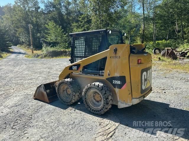 CAT 226B3 Skid steer mini utovarivači