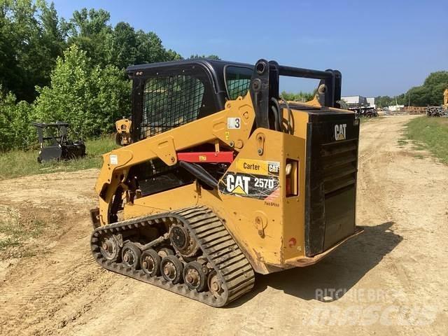 CAT 257D Skid steer mini utovarivači