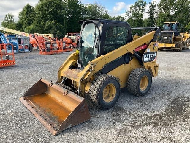 CAT 272D Skid steer mini utovarivači