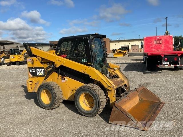CAT 272D Skid steer mini utovarivači