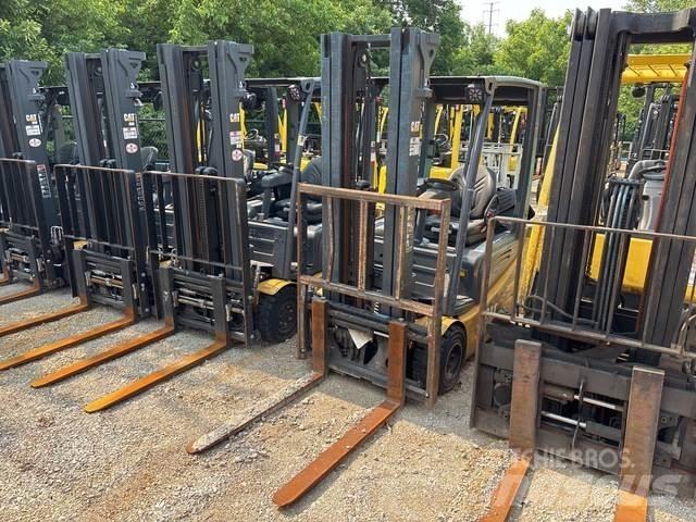 CAT 2ET4000 Električni viljuškari