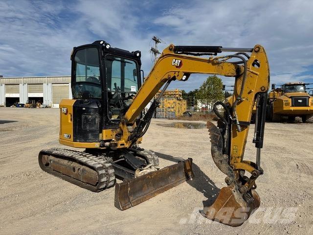 CAT 302.7 CR Bageri guseničari