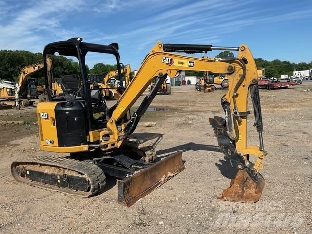 CAT 302.7CR Bageri guseničari