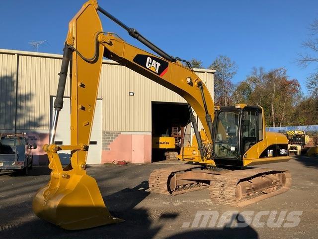 CAT 320C L Bageri guseničari