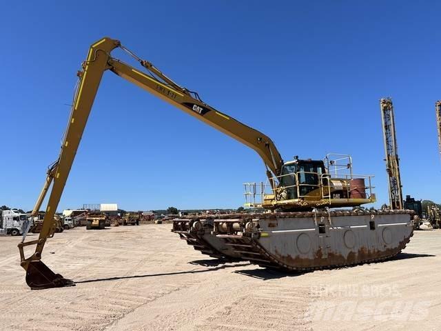 CAT 320D Bageri guseničari