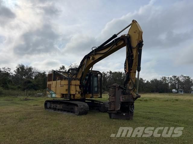 CAT 321D Bageri guseničari