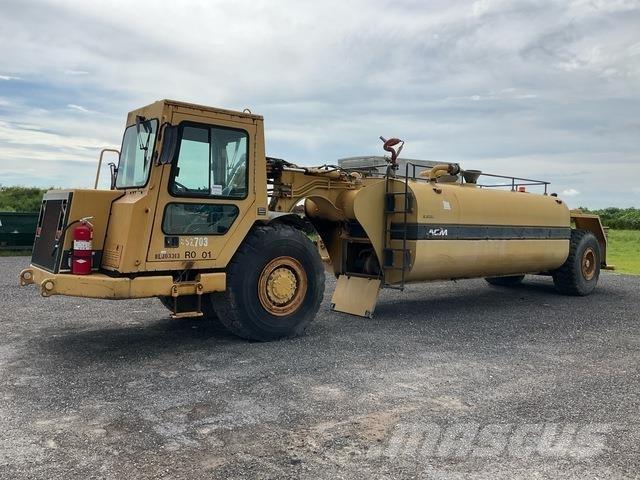 CAT 613C Kamioni za vodu